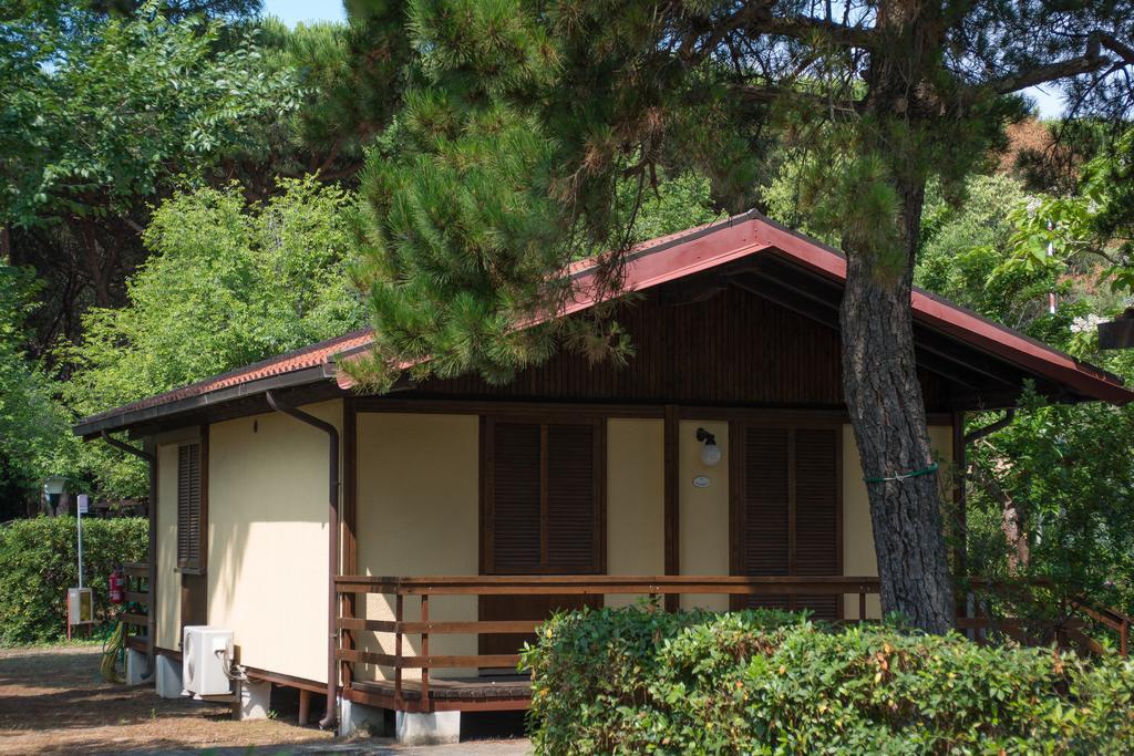 Village Camping Hawaii Albinia Luaran gambar